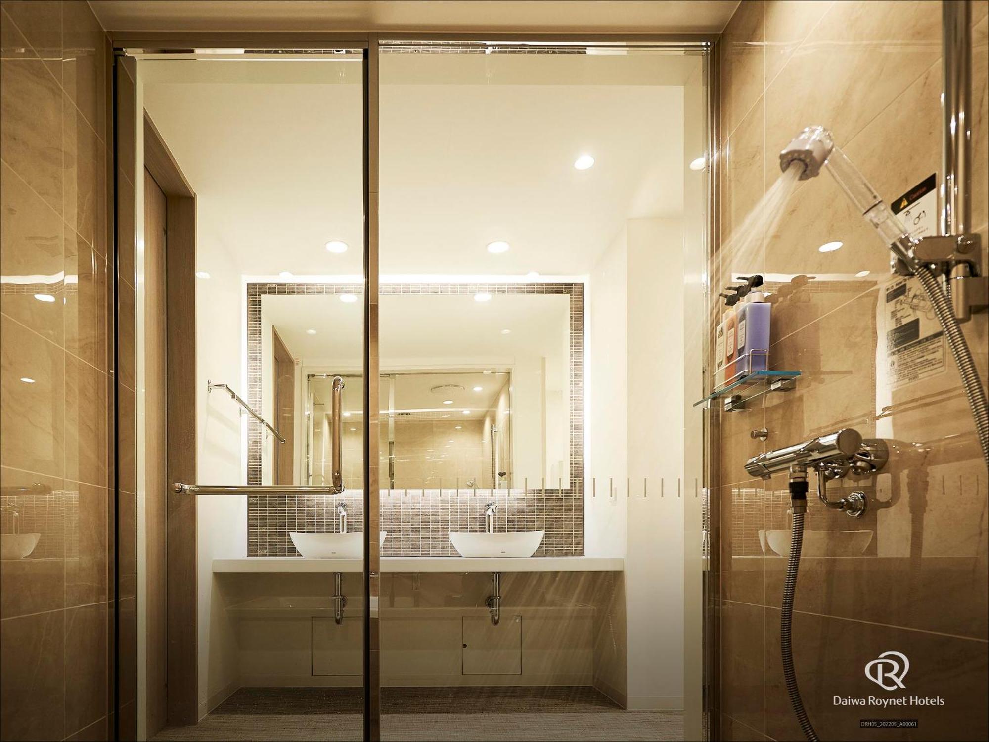 Daiwa Roynet Hotel Kobe-Sannomiya Premier Номер фото