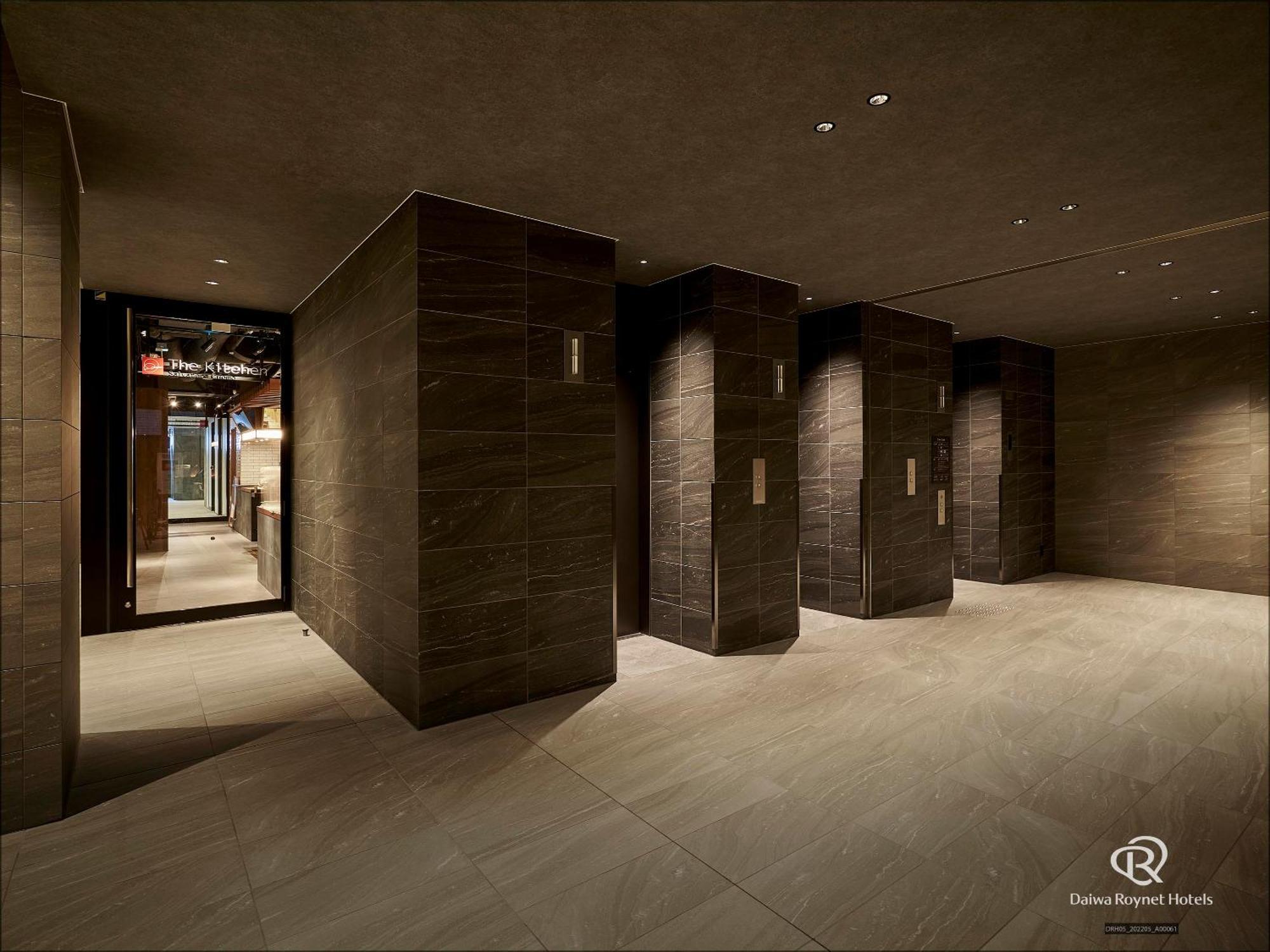 Daiwa Roynet Hotel Kobe-Sannomiya Premier Экстерьер фото